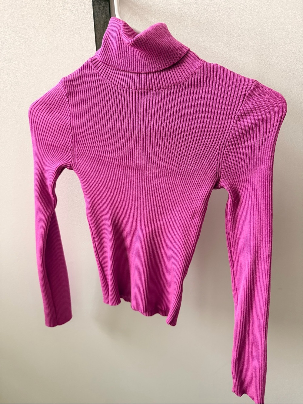 Fitted Pink Turtleneck